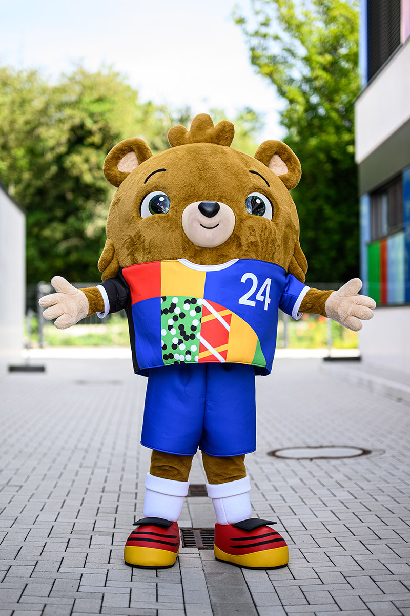 Photo of the 2024 European Championship mascot